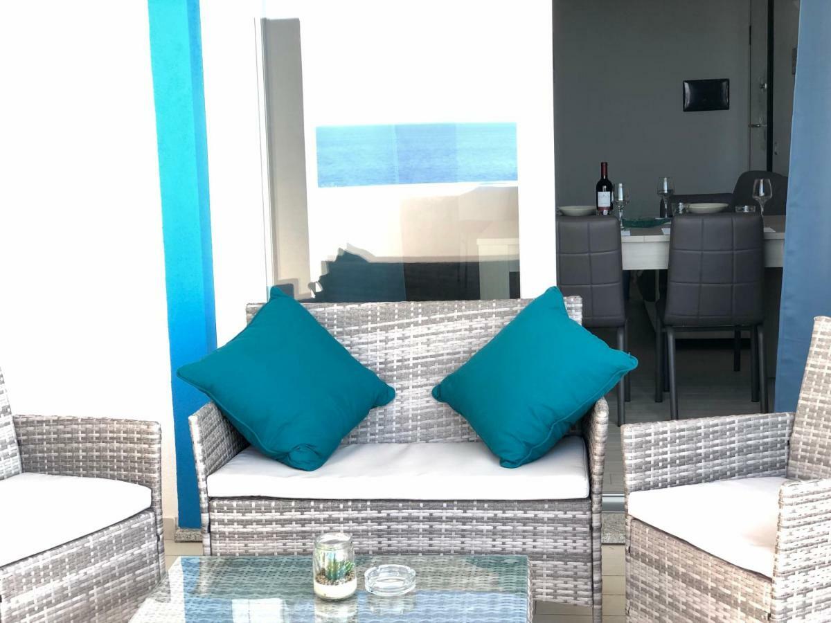 Apartment Tramonto Sea-Front Valledoria  Buitenkant foto